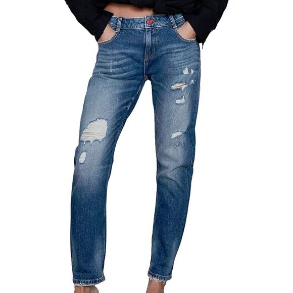 EUC Zara medium wash blue denim jeans with with distressing & cutouts, 4 - Picture 4 of 7
